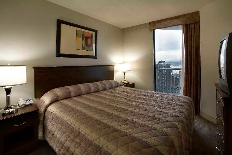 Sandman Suites Vancouver On Davie Otel