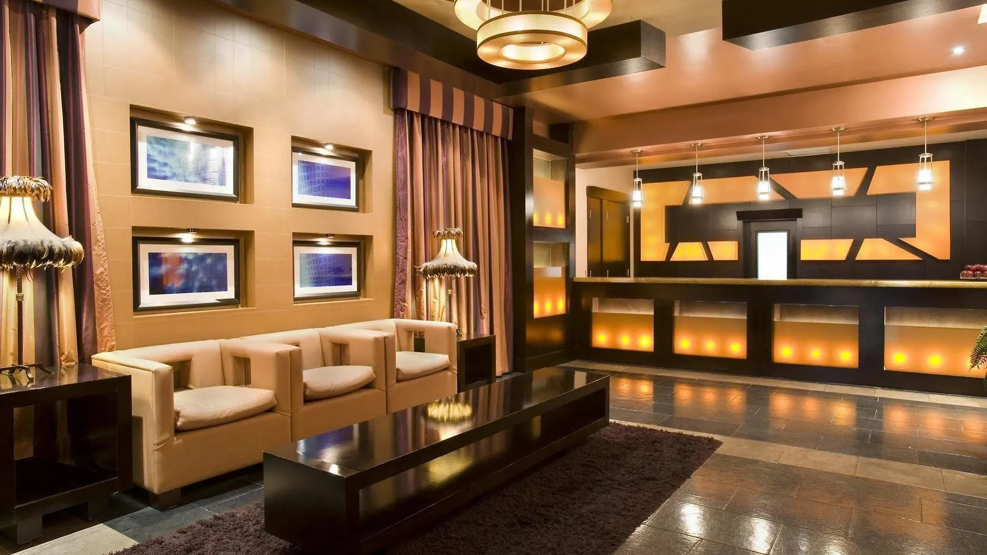 Otel Sandman Suites Vancouver On Davie