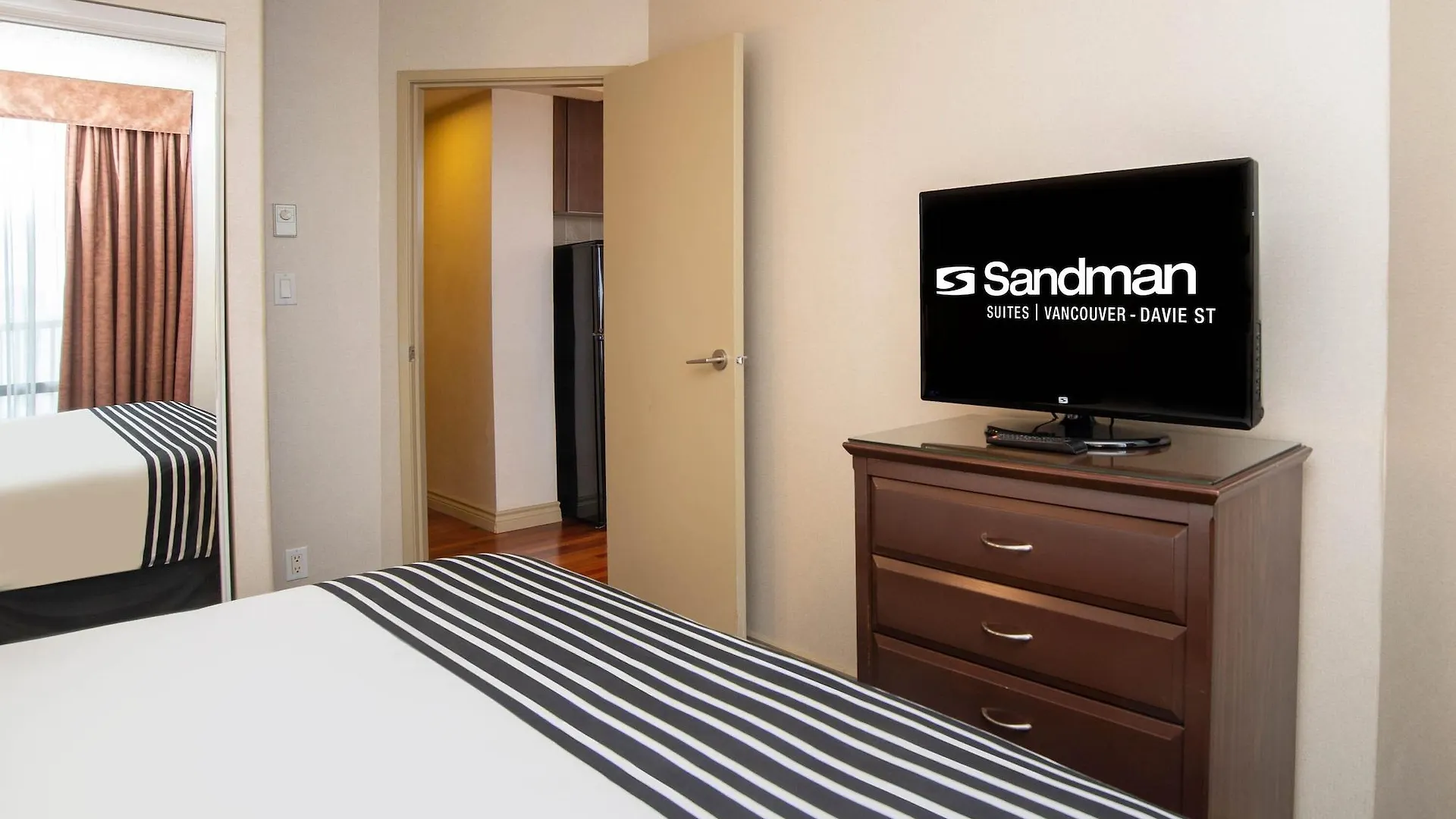 Sandman Suites Vancouver On Davie